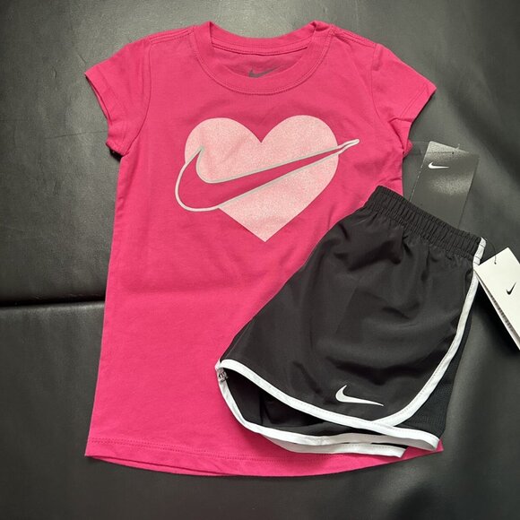 NWT Nike Glitter Athletic Set Girls Size 6 - Picture 1 of 4